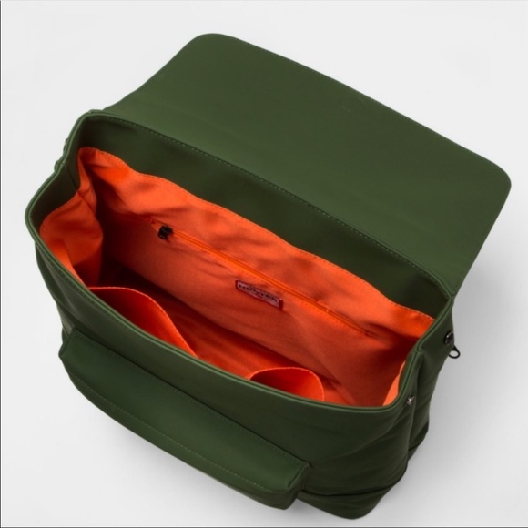 COPY - HUNTER from target large olive green backp… - Picture 2 of 3